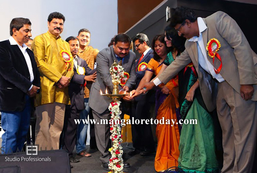 Kannadigaru dubai 1
